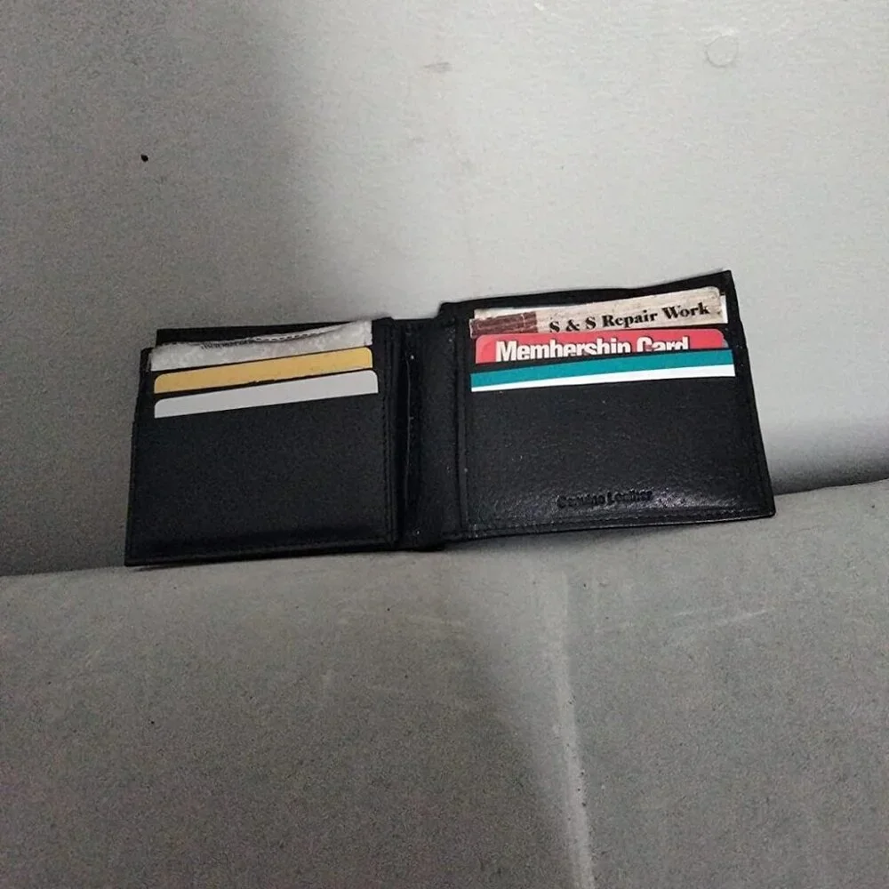 Leather Wallet for Men - RFID Bifold Wallets with 9 Credit Cards 1 ID Window